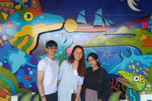 Menjelajahi TNK 2H1M : Suka Duka Perjalanan Wisata 2 Wisatawan asal China